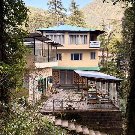 Eevolve Dharamkot - An Eco Hostel マクロード・ガンジ エクステリア 写真