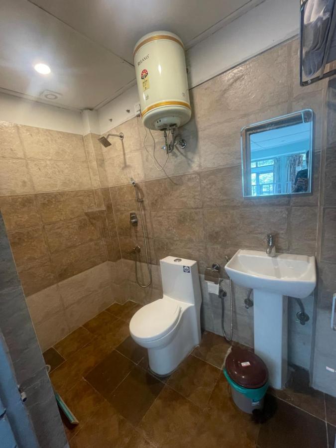 Eevolve Dharamkot - An Eco Hostel マクロード・ガンジ エクステリア 写真